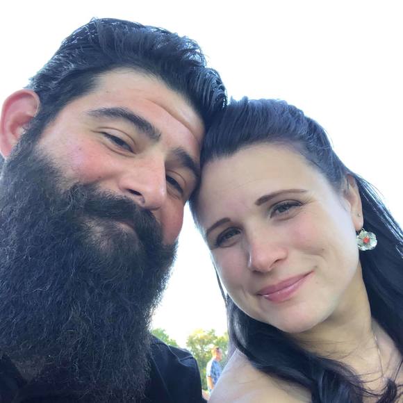 Meet your Posher, Amber - Picture 1 of 1